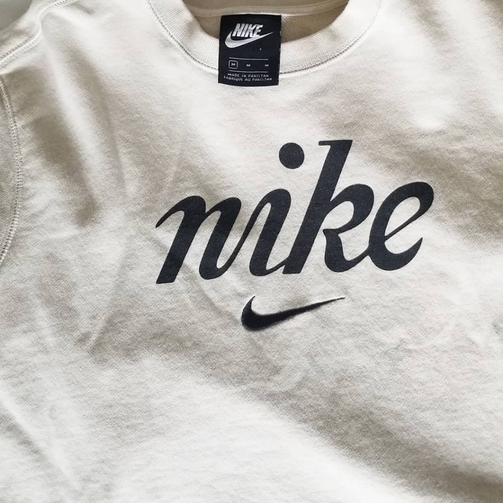 SOLD ON IG- Nike crewneck